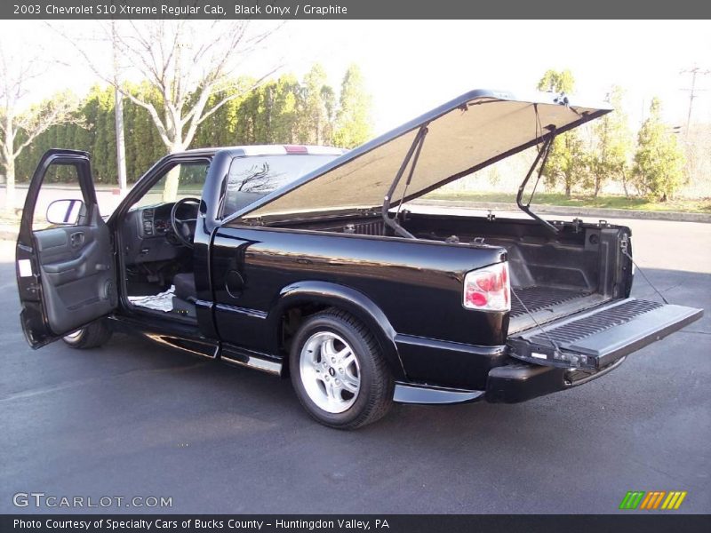 Black Onyx / Graphite 2003 Chevrolet S10 Xtreme Regular Cab