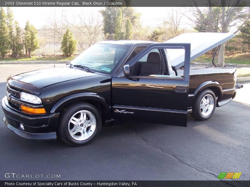 Black Onyx / Graphite 2003 Chevrolet S10 Xtreme Regular Cab