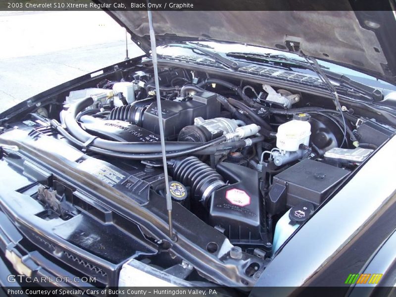 Black Onyx / Graphite 2003 Chevrolet S10 Xtreme Regular Cab