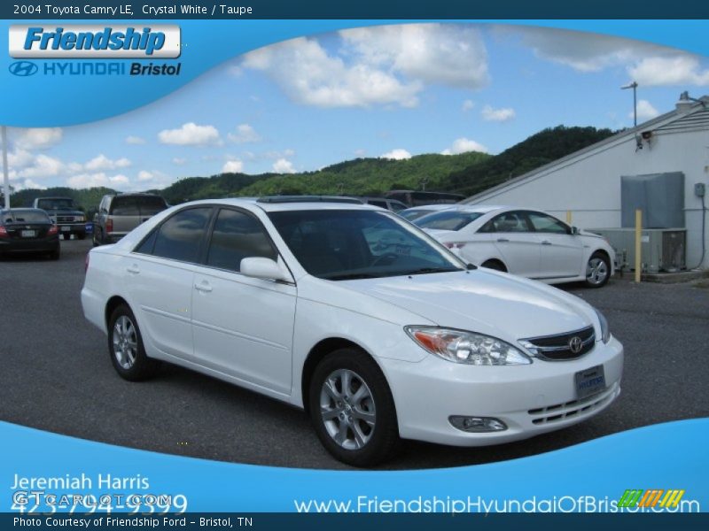 Crystal White / Taupe 2004 Toyota Camry LE