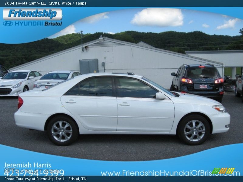 Crystal White / Taupe 2004 Toyota Camry LE