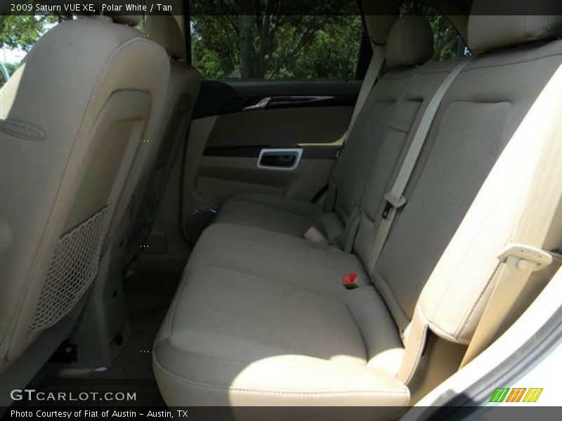 Polar White / Tan 2009 Saturn VUE XE
