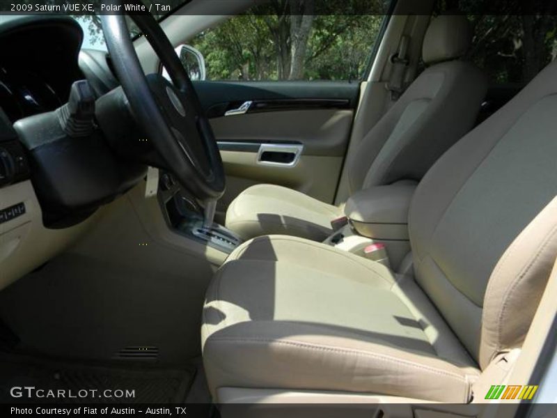 Polar White / Tan 2009 Saturn VUE XE
