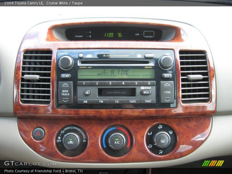 Crystal White / Taupe 2004 Toyota Camry LE