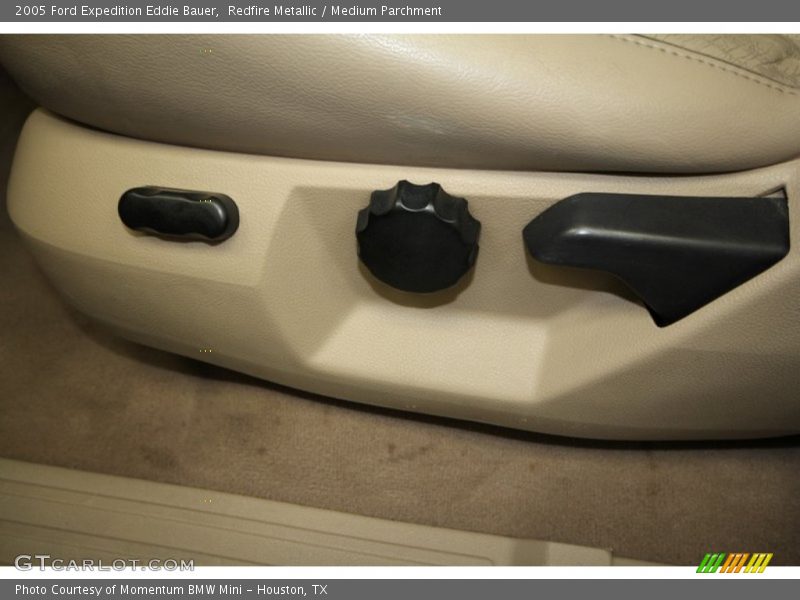 Redfire Metallic / Medium Parchment 2005 Ford Expedition Eddie Bauer