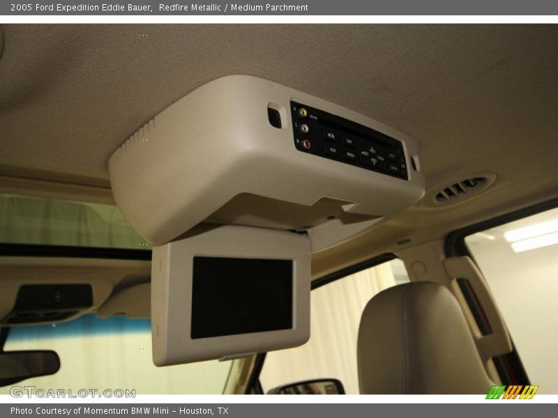 Redfire Metallic / Medium Parchment 2005 Ford Expedition Eddie Bauer