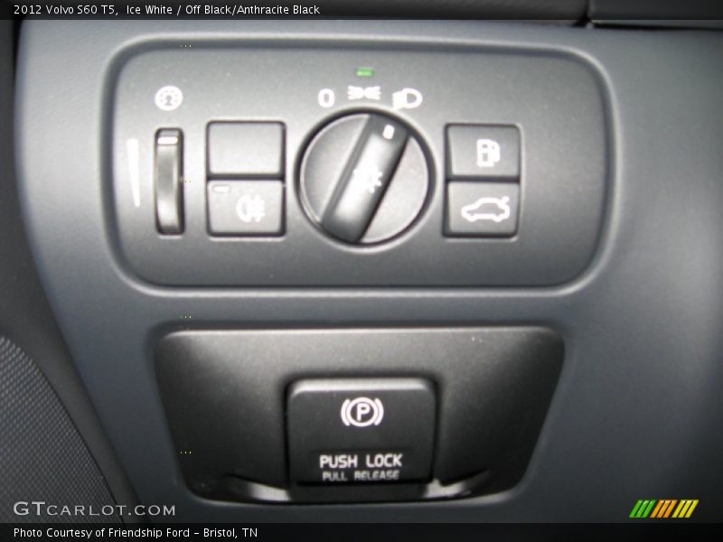 Ice White / Off Black/Anthracite Black 2012 Volvo S60 T5