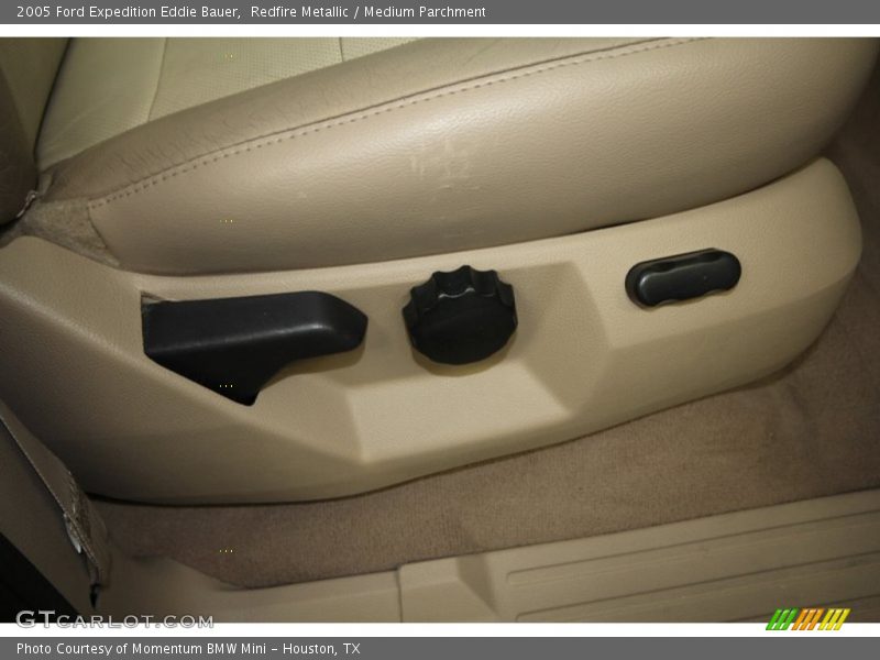 Redfire Metallic / Medium Parchment 2005 Ford Expedition Eddie Bauer