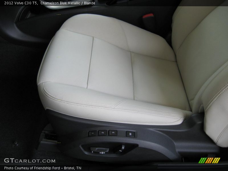  2012 C30 T5 Blonde Interior