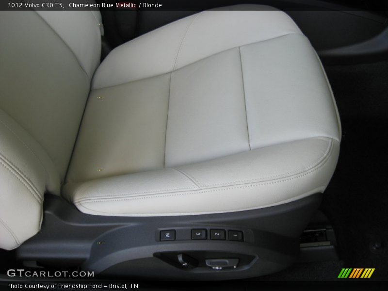 Front Seat of 2012 C30 T5