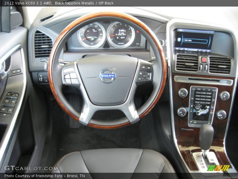 Dashboard of 2012 XC60 3.2 AWD