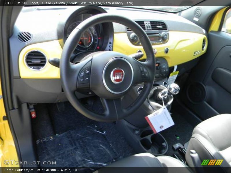 Giallo (Yellow) / Sport Tessuto Nero/Nero (Black/Black) 2012 Fiat 500 Sport
