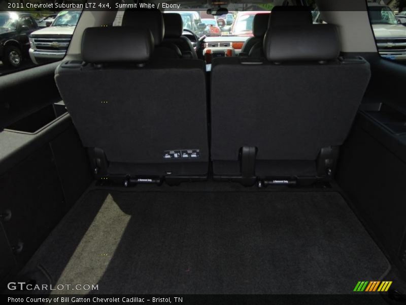 Summit White / Ebony 2011 Chevrolet Suburban LTZ 4x4