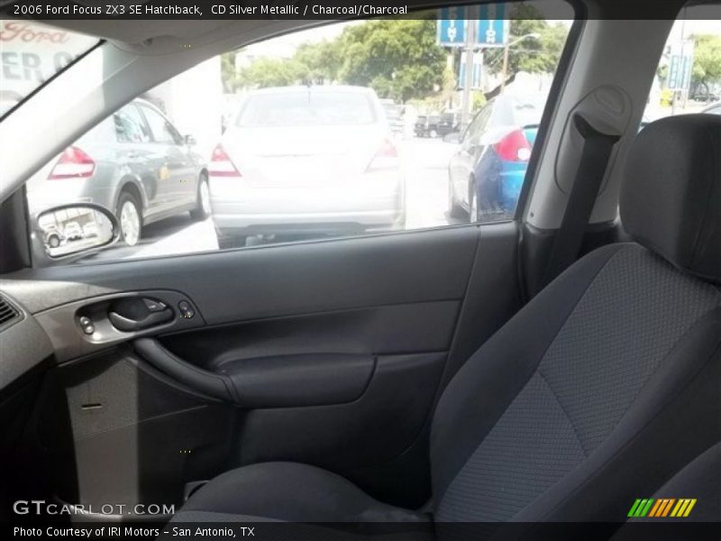 CD Silver Metallic / Charcoal/Charcoal 2006 Ford Focus ZX3 SE Hatchback
