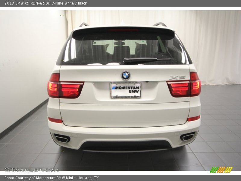 Alpine White / Black 2013 BMW X5 xDrive 50i