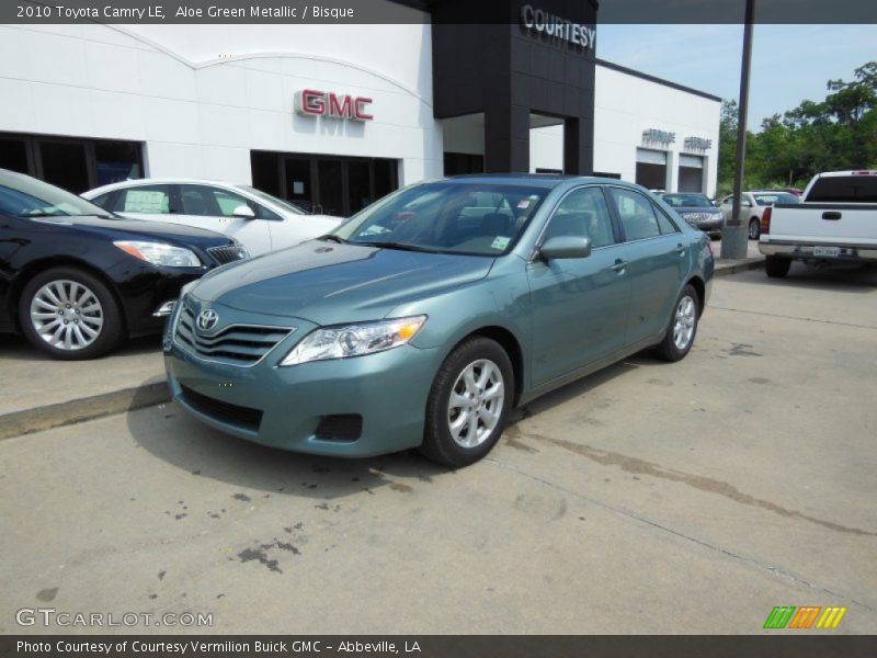 Aloe Green Metallic / Bisque 2010 Toyota Camry LE