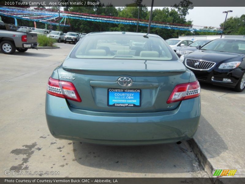 Aloe Green Metallic / Bisque 2010 Toyota Camry LE