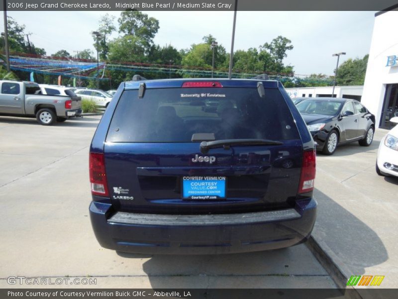 Midnight Blue Pearl / Medium Slate Gray 2006 Jeep Grand Cherokee Laredo