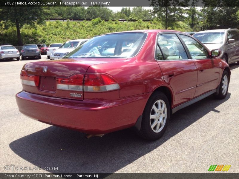 Firepepper Red Pearl / Ivory 2002 Honda Accord SE Sedan