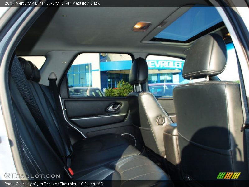 Silver Metallic / Black 2007 Mercury Mariner Luxury