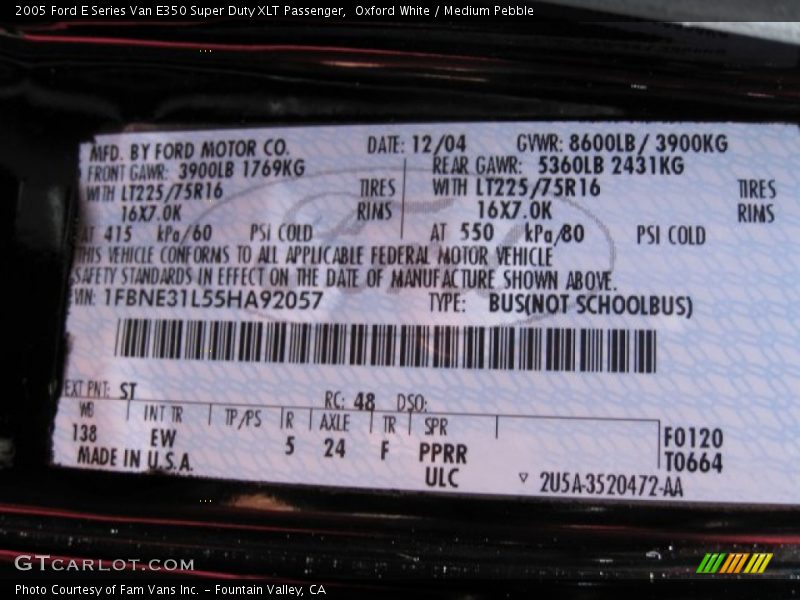 Oxford White / Medium Pebble 2005 Ford E Series Van E350 Super Duty XLT Passenger