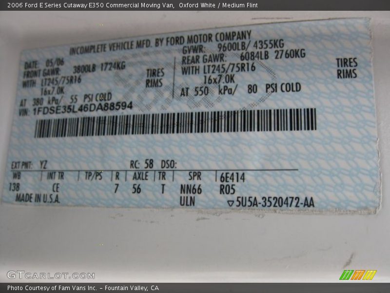 Oxford White / Medium Flint 2006 Ford E Series Cutaway E350 Commercial Moving Van