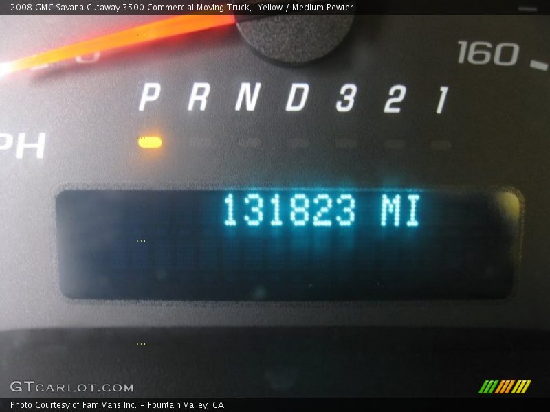 Yellow / Medium Pewter 2008 GMC Savana Cutaway 3500 Commercial Moving Truck