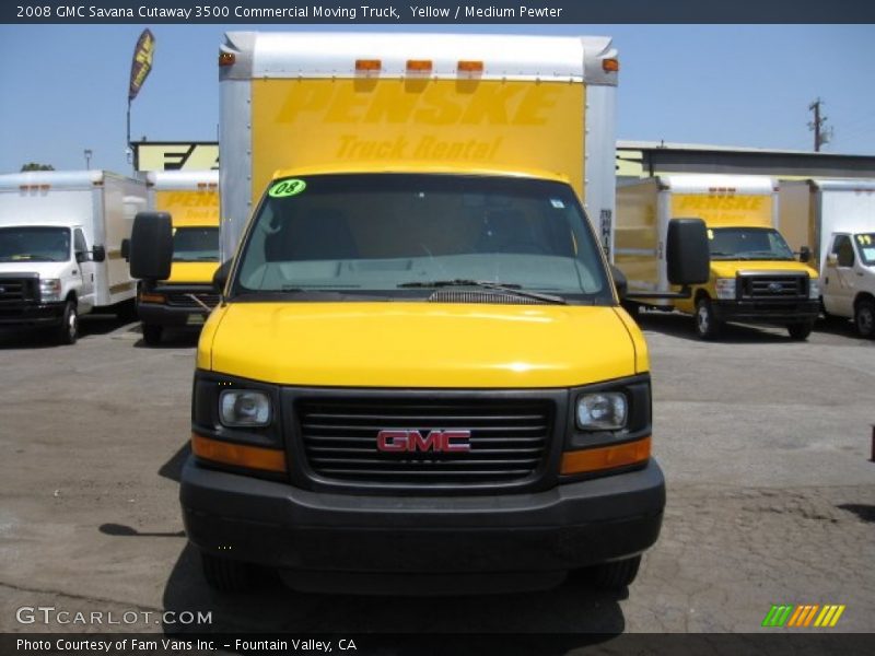 Yellow / Medium Pewter 2008 GMC Savana Cutaway 3500 Commercial Moving Truck