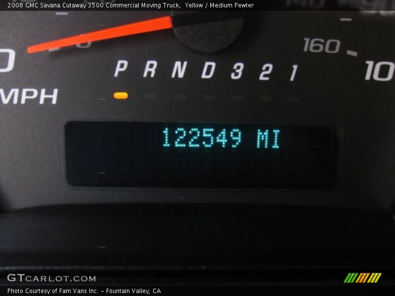 Yellow / Medium Pewter 2008 GMC Savana Cutaway 3500 Commercial Moving Truck