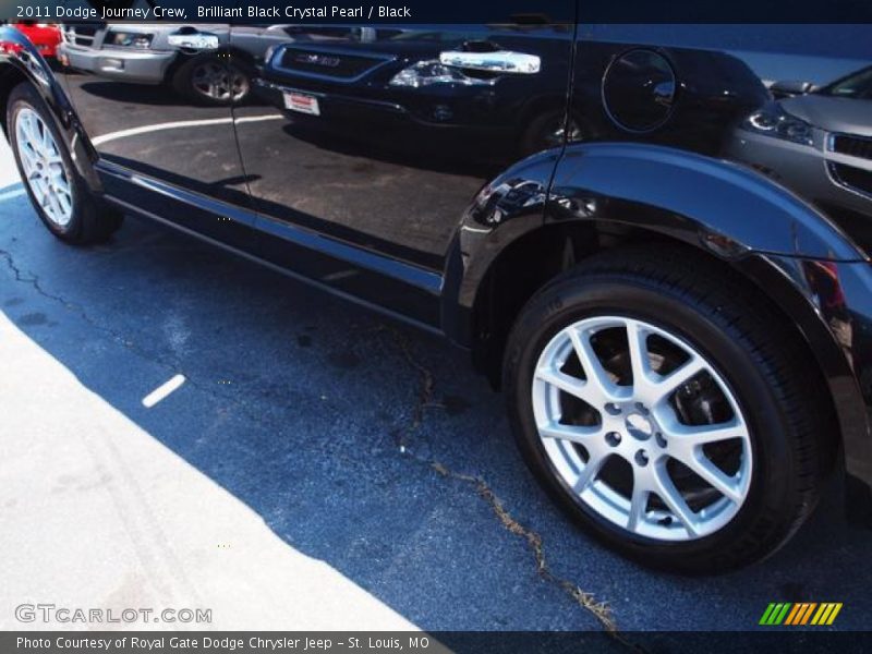 Brilliant Black Crystal Pearl / Black 2011 Dodge Journey Crew