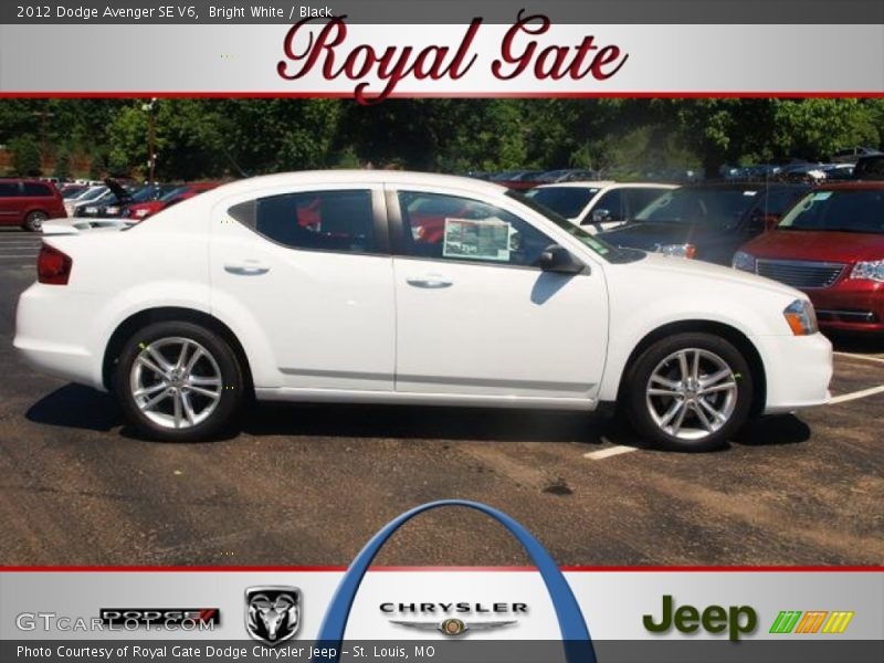 Bright White / Black 2012 Dodge Avenger SE V6