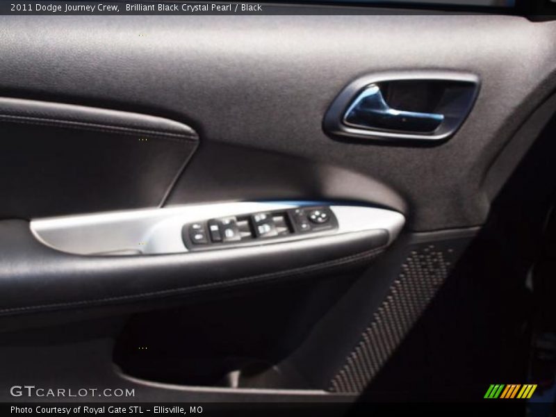 Brilliant Black Crystal Pearl / Black 2011 Dodge Journey Crew