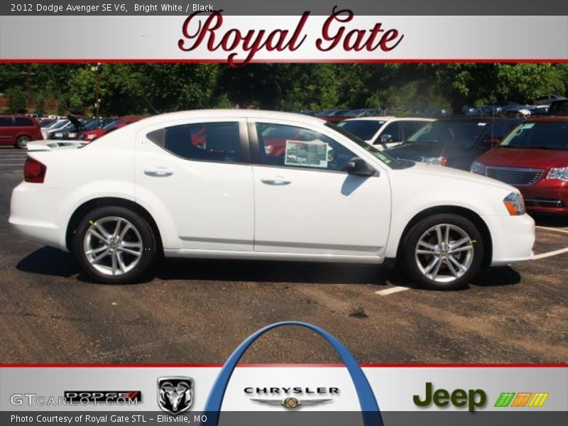 Bright White / Black 2012 Dodge Avenger SE V6
