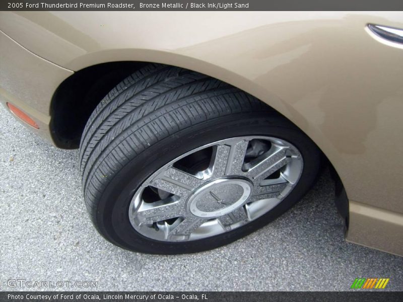 Bronze Metallic / Black Ink/Light Sand 2005 Ford Thunderbird Premium Roadster