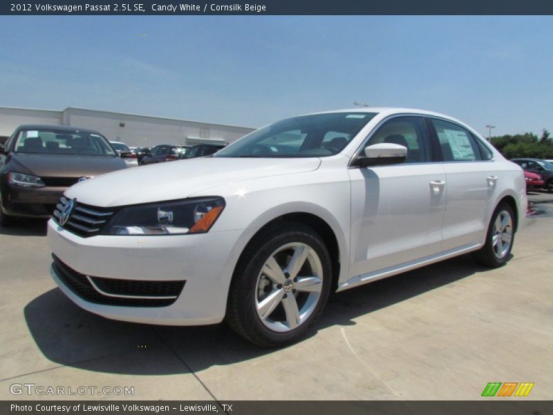 Candy White / Cornsilk Beige 2012 Volkswagen Passat 2.5L SE