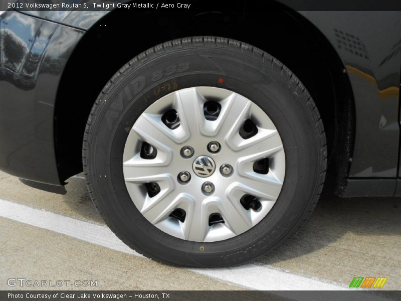 Twilight Gray Metallic / Aero Gray 2012 Volkswagen Routan S