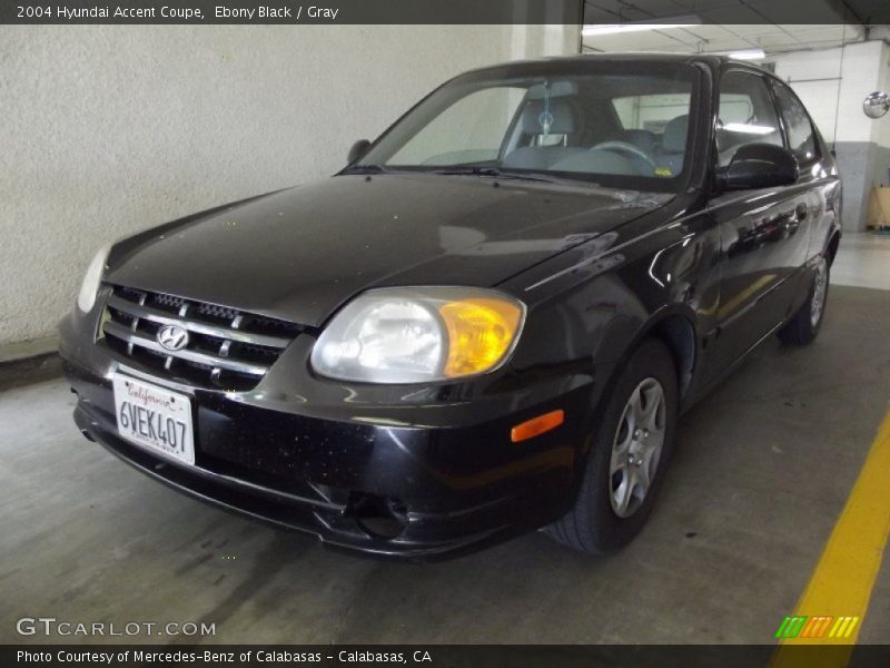 Ebony Black / Gray 2004 Hyundai Accent Coupe