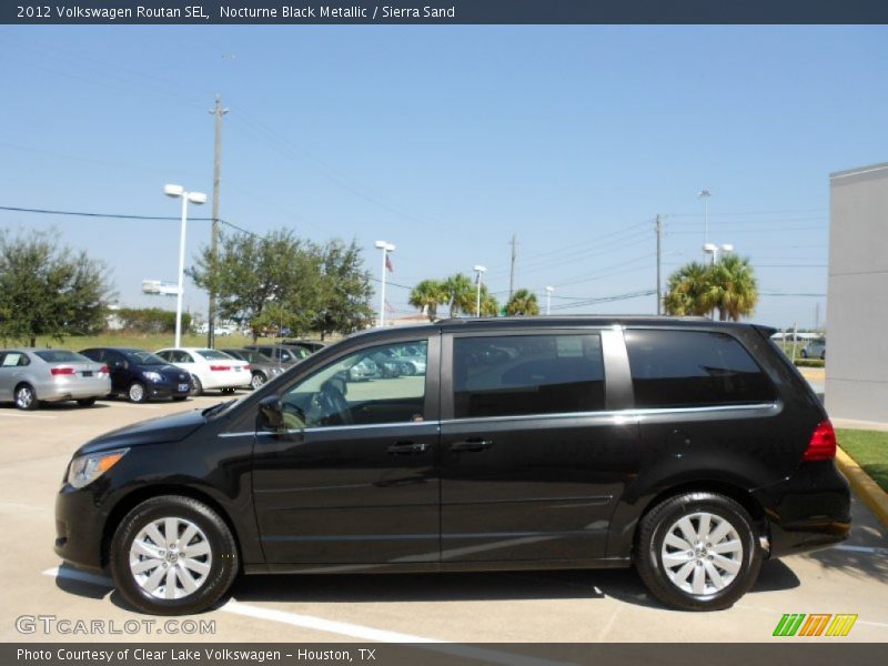 Nocturne Black Metallic / Sierra Sand 2012 Volkswagen Routan SEL
