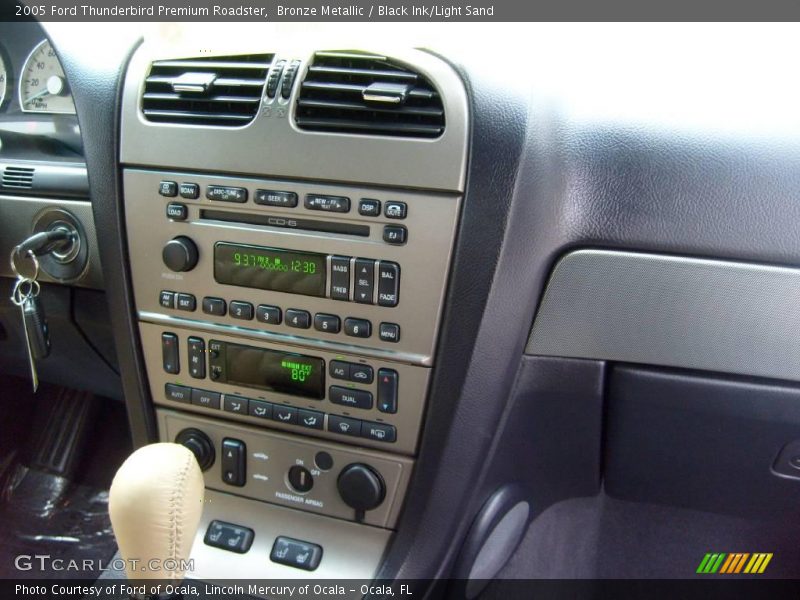 Bronze Metallic / Black Ink/Light Sand 2005 Ford Thunderbird Premium Roadster