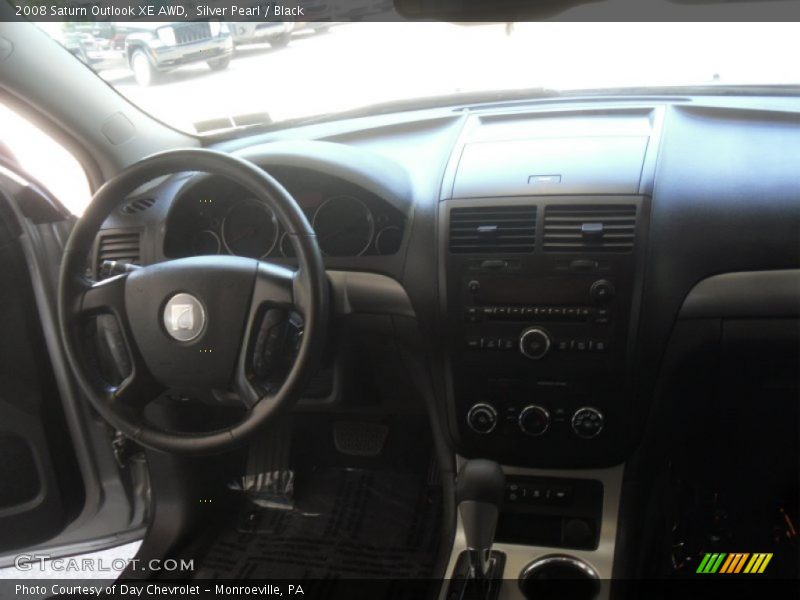 Silver Pearl / Black 2008 Saturn Outlook XE AWD