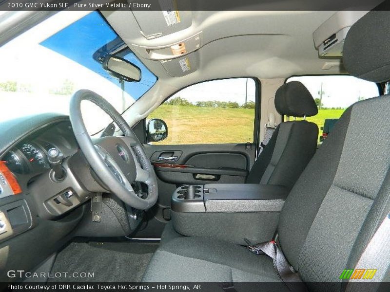 Pure Silver Metallic / Ebony 2010 GMC Yukon SLE