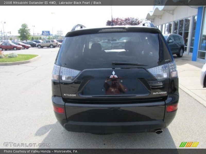 Labrador Black Pearl / Black 2008 Mitsubishi Outlander ES 4WD