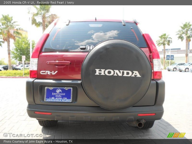 Redondo Red Pearl / Ivory 2005 Honda CR-V LX
