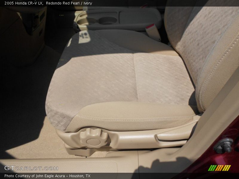 Redondo Red Pearl / Ivory 2005 Honda CR-V LX