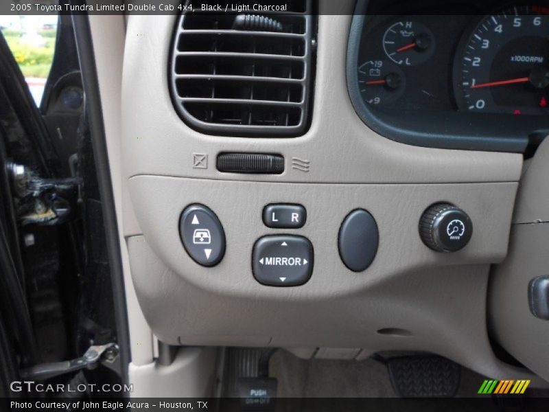 Black / Light Charcoal 2005 Toyota Tundra Limited Double Cab 4x4