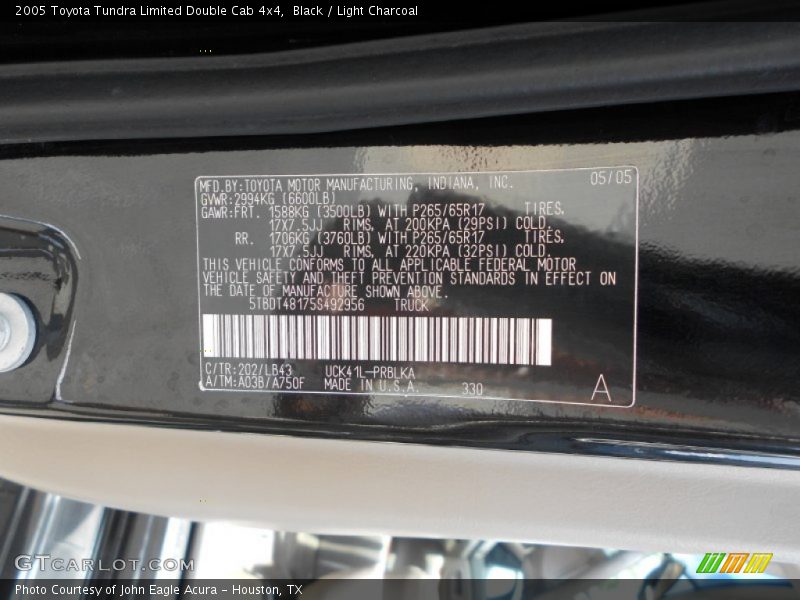 Black / Light Charcoal 2005 Toyota Tundra Limited Double Cab 4x4