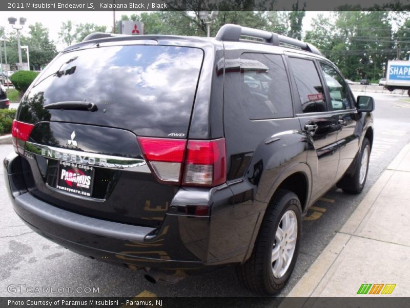 Kalapana Black / Black 2011 Mitsubishi Endeavor LS