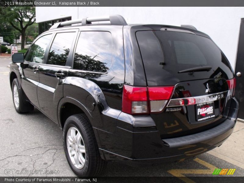 Kalapana Black / Black 2011 Mitsubishi Endeavor LS