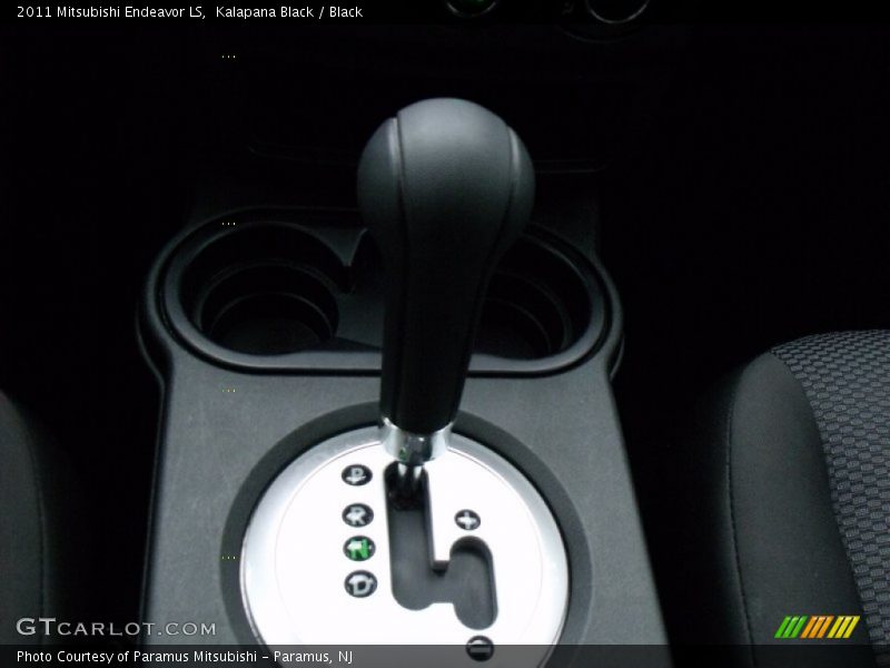 Kalapana Black / Black 2011 Mitsubishi Endeavor LS