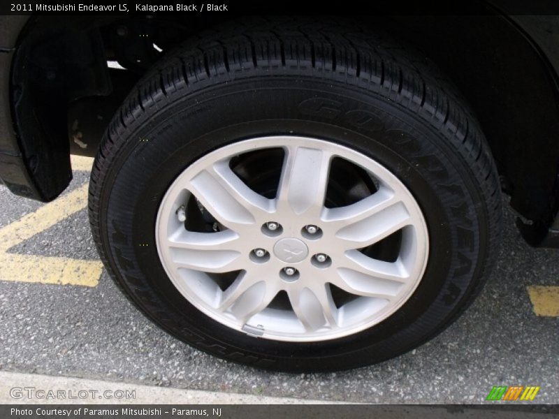 Kalapana Black / Black 2011 Mitsubishi Endeavor LS